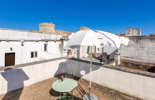 Felline Apartment | 1899 Appartamento Felline