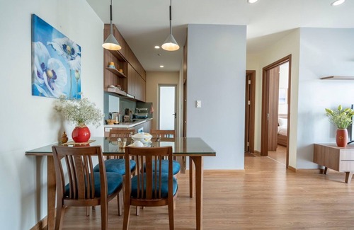 Hon Gai Apartment | 18a10 - Two-bedroom apartment in Ha Long Sapphire