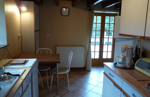 Chateau-l'Eveque House | 18th century farmhouse, fully renovated, quiet, well equipped.