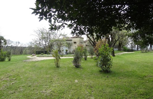 Camblanes-et-Meynac House | 18th century charming house with swimming pool 15 minutes from Bordeaux.