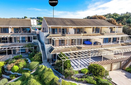 Encounter Bay Apartment | 19-117 Franklin Pde - Beachfront Location - Linen Included