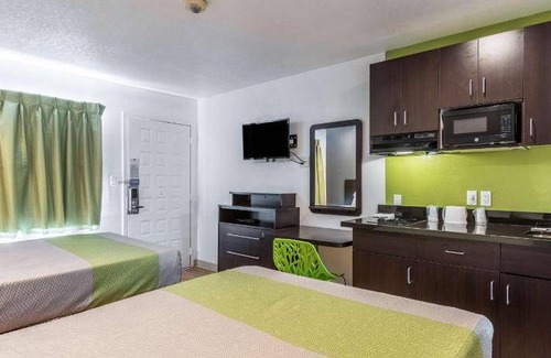 Buttonwillow Hotel | 19 m² Hotel ∙ 4 guests