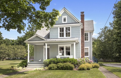 East Marion House | 1905 North Fork restored farmhouse