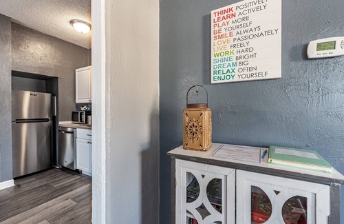 St. Charles Historic District House | 1920's Vintage Home in Historic Saint Charles - Fully Remodeled