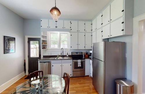 Woodfin House | 1920s bungalow near river, 8 min to DT AVL!
