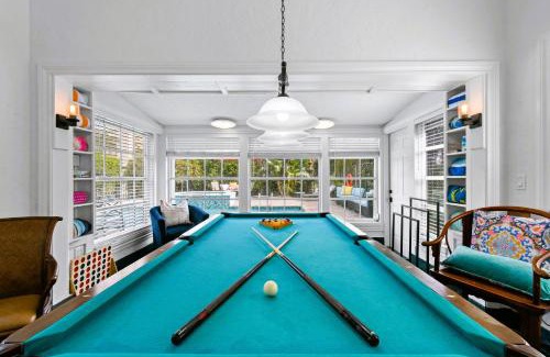 Lake Park House | 1926 Mediterranean Home With Heated Pool Sleeps 12