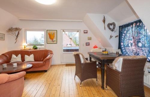 Luetjenburg Apartment | 194 Fewo Dat LütjeHuus mit Dachterrasse im ersten Stock