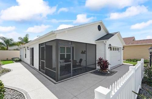 Wildwood Villa | 1942 Z6 VILLAGE OF LINDEN by REMAX Premier