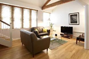 Bishopsgate Apartment | 196 Bishopsgate