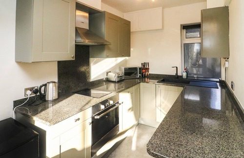 Settle Cottage | 1A LOWER CROFT STREET, pet friendly, with open fire in Settle
