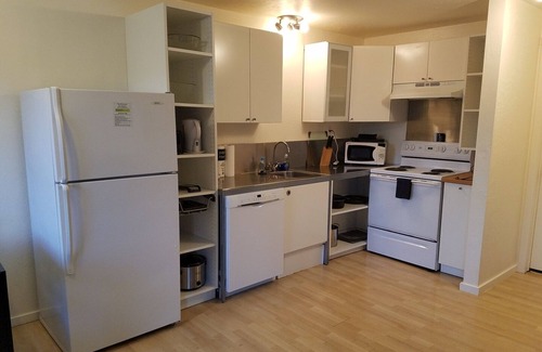 Hood River Apartment | 1b/1b DOWNTOWN HOOD RIVER Suites Apt