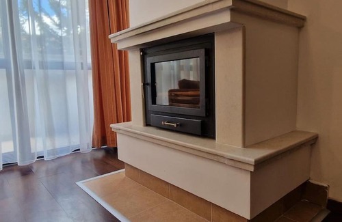 Shiligarnika Apartment | 1BD Apartment with Parking & Balcony in Bansko by Flat Mаnager