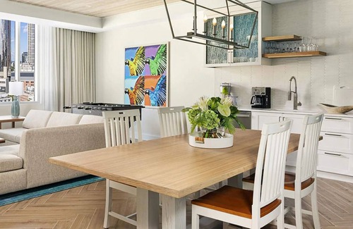 Castleberry Hill Resort | 1BD Deluxe/Atlanta Margaritaville - Downtown w/Rooftop Pool and Pool Bar!