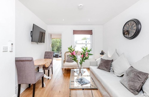 Parsons Green and Walham Apartment | 1Bed Apartment - Convenient Location - PetsAllowed