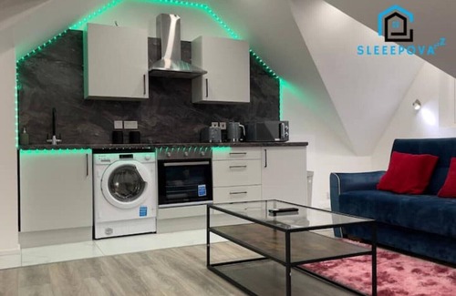 Finchley House | 1bedaptlastmindeals5+guestsmodernwi-fibusinessfamilyrelocationfinchley