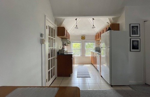 Orient Heights Apartment | 1Bedroom.Boston.Airport.Magnificent view.