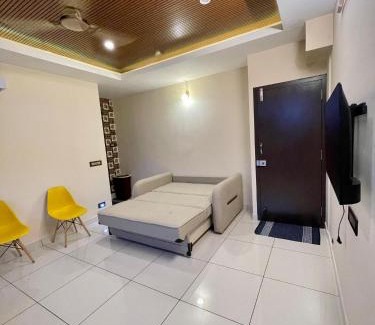 Mangalore Apartment | #1BHK Studio Apartment with 3-4 person occupancy Family only