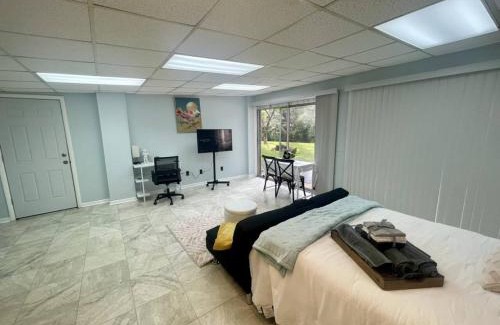 Tallahassee House | 1BR 1BA in Tallahassee Midtown close to FAMU, FSU and TMH