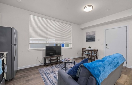 South Tacoma Apartment | 1BR/1BA Tacoma Apartment near Cheney Stadium