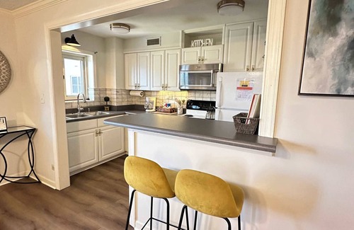 Downtown Atlanta Condo | 1BR 7-O - Cozy Downtown Atlanta Condo!