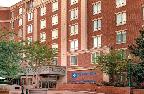 Old Town Alexandria Condo | 1br Condo Close to U.S. Capitol