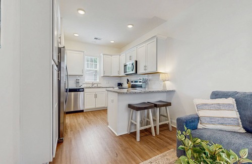 Goose Creek House | 1BR Loft Condo in Pet Friendly Resort w/Pool & more