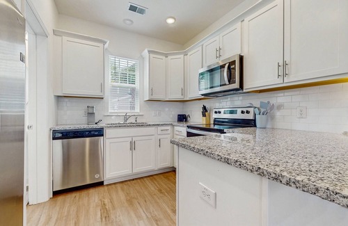 Goose Creek House | 1BR Loft Condo in Pet Friendly Resort w/Pool & more