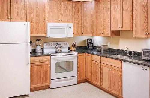 Jeffersonville Condo | 1br+ Smuggler's Notch Condo Ski, Swim, Hike!
