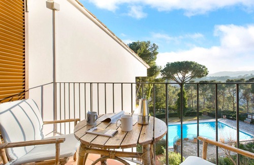 Llafranc Apartment | 1CLIP H3 -Renovated apartment located in a very quiet area only 500m from the beach of Llafranc.