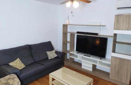La Linea de la Concepcion Apartment | 1F, Aire Acondic, 80m2, 2 dormitorios, 4 huéspedes, WIFI GRATIS