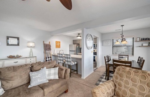 Indian Point Condo | 1mileSDC/LargeDeck/BeautifulLakeView!/OutdoorPool!