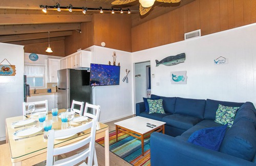 West Newport House | 1Min2BeachDisney25Min AC ParkingBikesWasherEVChger