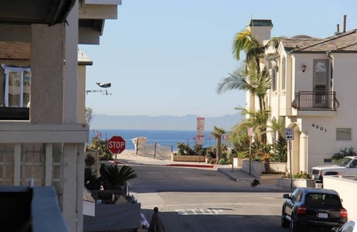 West Newport House | 1Min2BeachDisney25Min AC ParkingBikesWasherEVChger