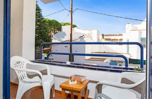 Llafranc Apartment | 1MON 01 - Central apartment with garage, located 200 meters from the beautiful beach of Llafranc