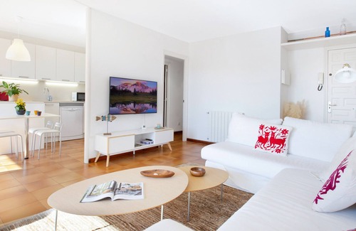 Calella de Palafrugell Apartment | 1ROT 02 - Lovely modern style apartment a few minutes' walk from the quiet beach of Calella de Palafrugell