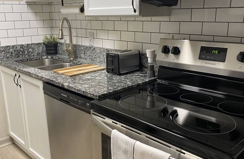 Smyrna House | 1st Base - Atlanta/Atlanta Battery! Spacious unit sleeps 4
