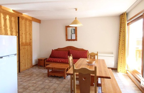 Aussois Apartment | 1st floor, balcony, tv, ski locker, 46m², Aussois