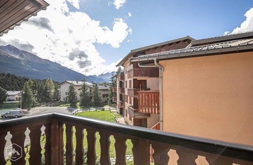 Aussois Apartment | 1st floor, balcony, tv, ski locker, 37m², Aussois