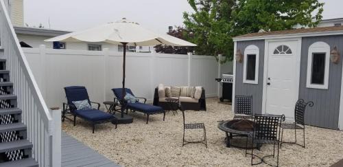 Wildwood Apartment | 1st floor cottage! One Block to Beach, Convention Center and Wildwood Crest!