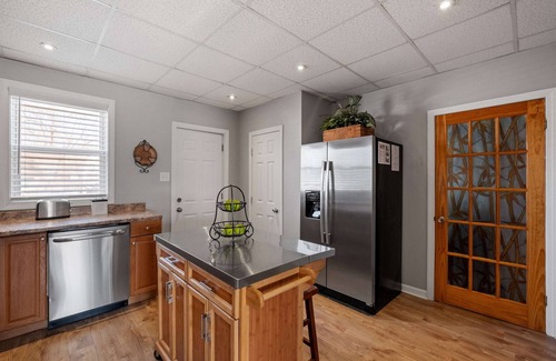 Manchester Apartment | 1st Flr 1 Bed/1 Ba Furnished-Pet Friendly