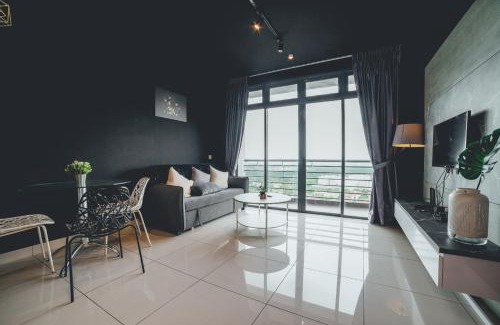 Central District Apartment | 1Tebrau Cinema Luxe Gateway 2BR by Our Stay