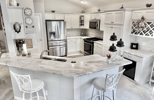 Wildwood House | 2/2 in The Village of Fenney
