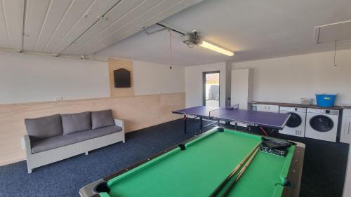 Hanmer Springs House | 2-7 Keats Place