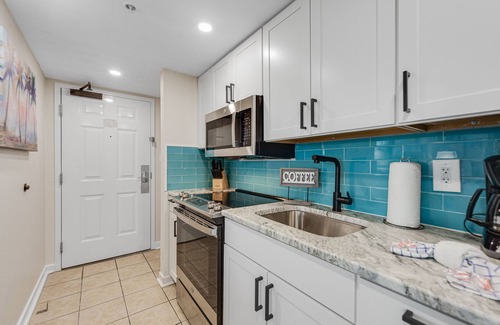 Myrtle Beach Condo | 2 BALCONIES/DIRECT OCEANFRONT/PET FRIENDLY/CORNER UNIT/BEST VIEW/GREAT RESORT