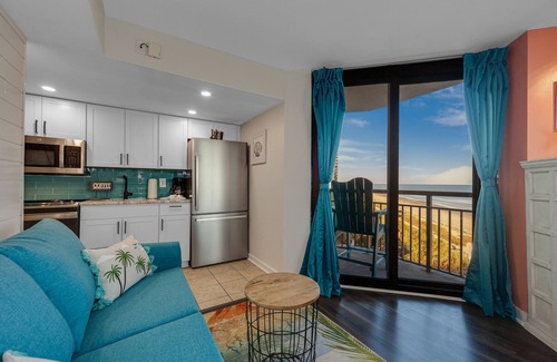 Myrtle Beach Condo | 2 BALCONIES/DIRECT OCEANFRONT/PET FRIENDLY/CORNER UNIT/BEST VIEW/GREAT RESORT