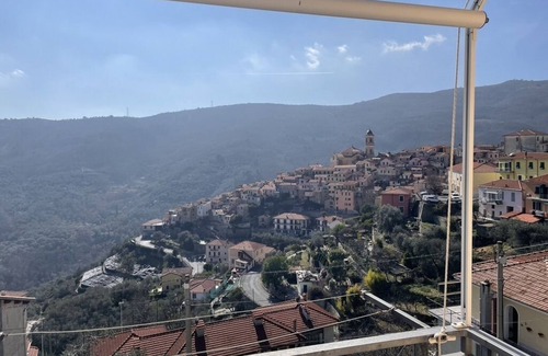 Pietrabruna House | 2 balconies, terrace with fantastic views, 3 bedrooms, WiFi