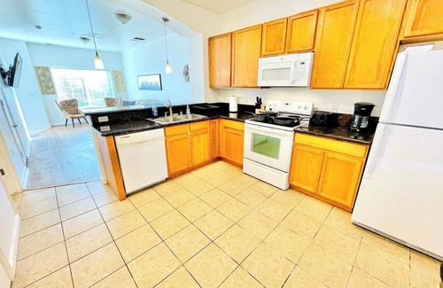 Reno House | 2 Bd, 2.5 Baths,3TVs,Sleeps 7/F9