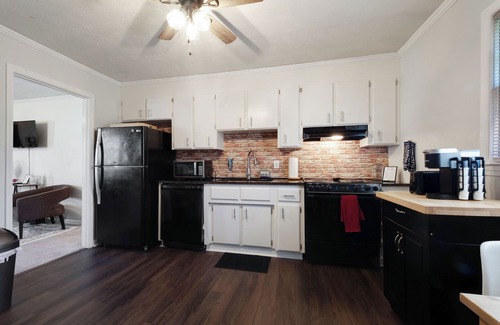 Berea Apartment | 2-BD Flat 10 Minutes from Dt Greenville