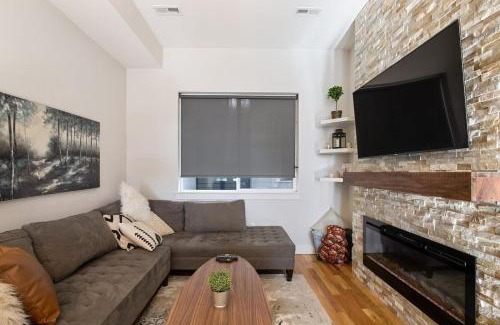 West Colfax House | 2 BDR Home Roof Deck plus Walk to Broncos and Sloans Lake