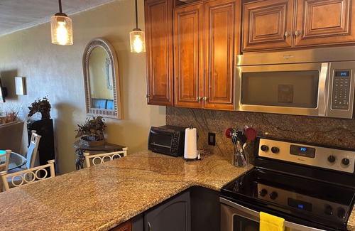 Centro Condo | 2 Bdrm/2 Bath Oceanfront Rocky Point Condo, 4 Hr. Drive from Phoenix